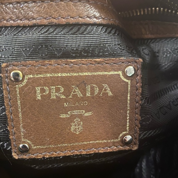 Brown PRADA satchel bag - Picture 2 of 9